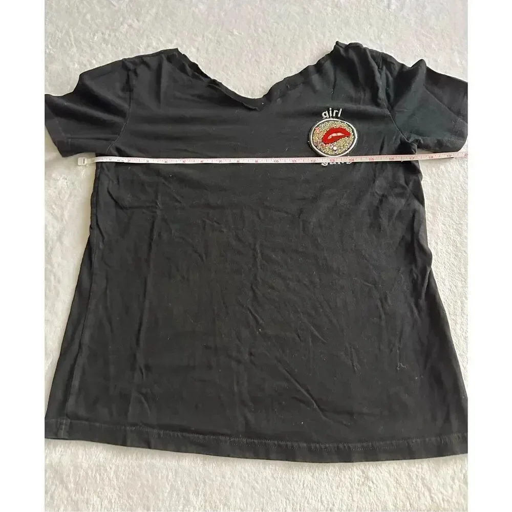 Embellished Girl gang enamel pin tee shirt XS